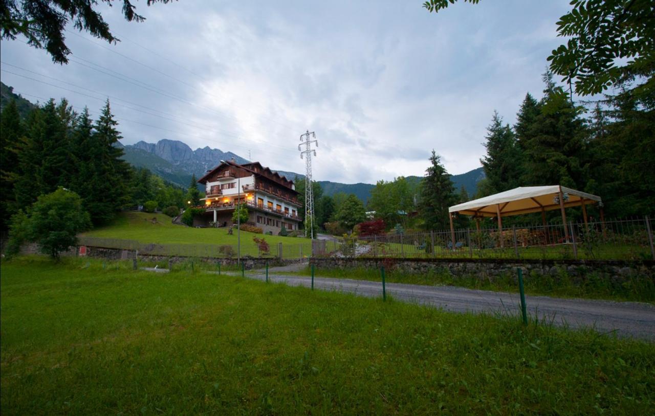 Albergo Ristorante Scanapa Кастьоне-делла-Презолана Экстерьер фото