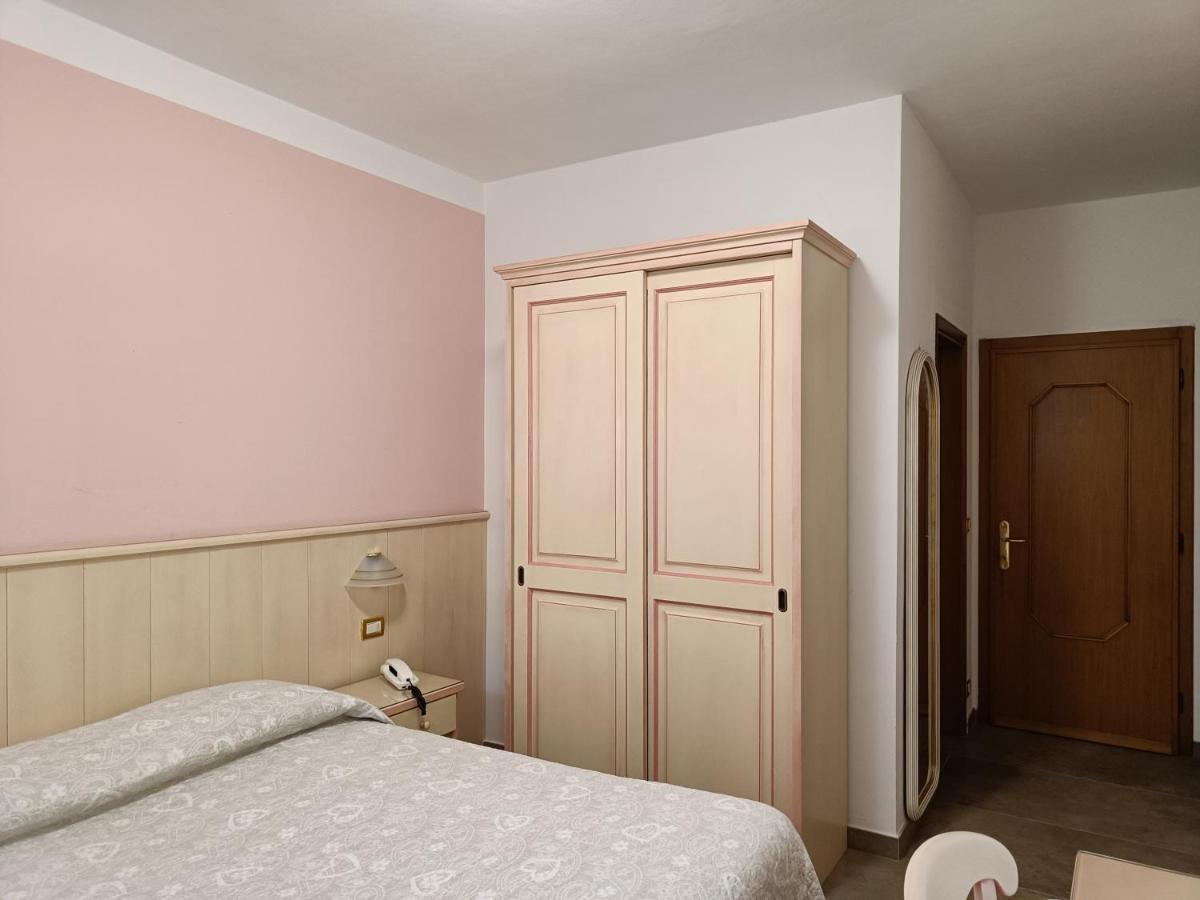 Albergo Ristorante Scanapa Кастьоне-делла-Презолана Экстерьер фото