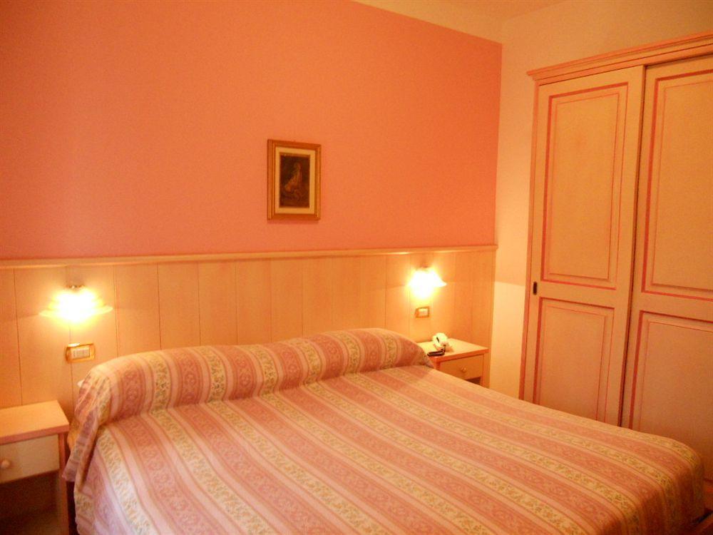 Albergo Ristorante Scanapa Кастьоне-делла-Презолана Экстерьер фото